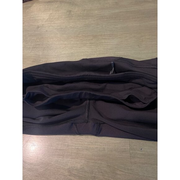 Lululemon Black High-Rise Cropped Yoga Pants With Zip Pocket Size 6 Lightweight - Picture 3 of 7